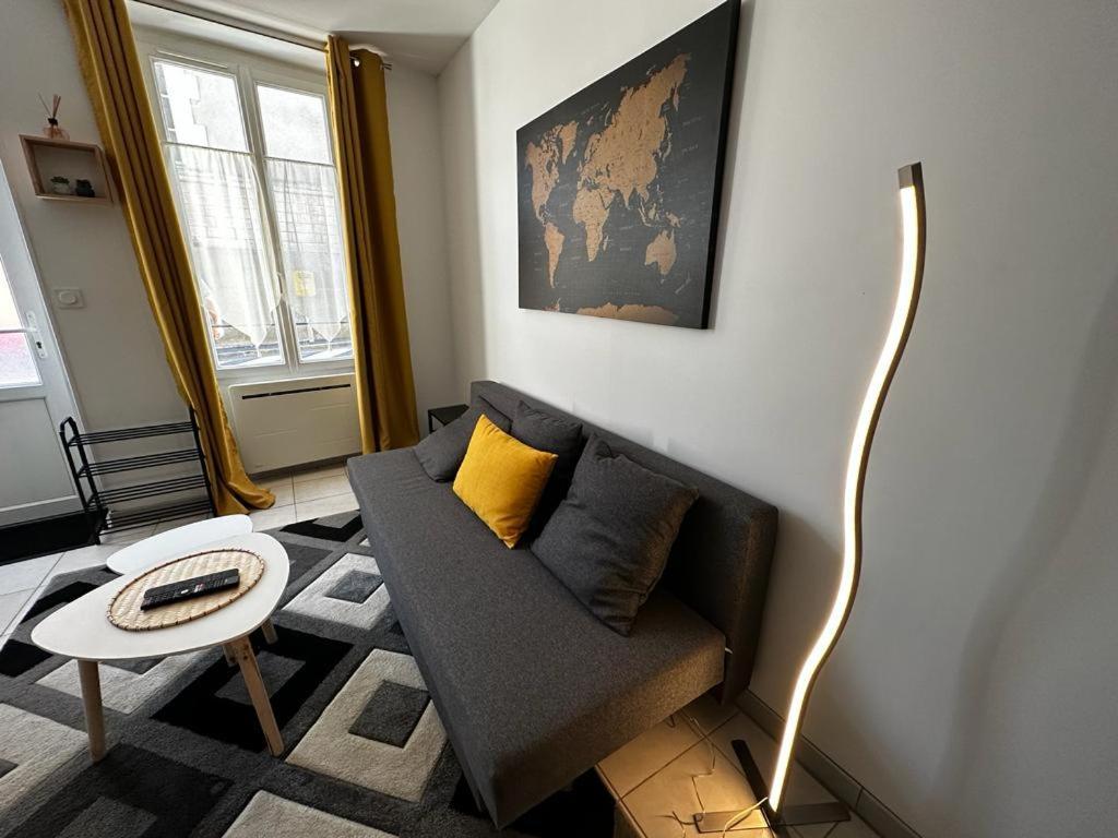 Le Saint Maixent, Maison De Ville, Baby Foot, Wifi Екстер'єр фото